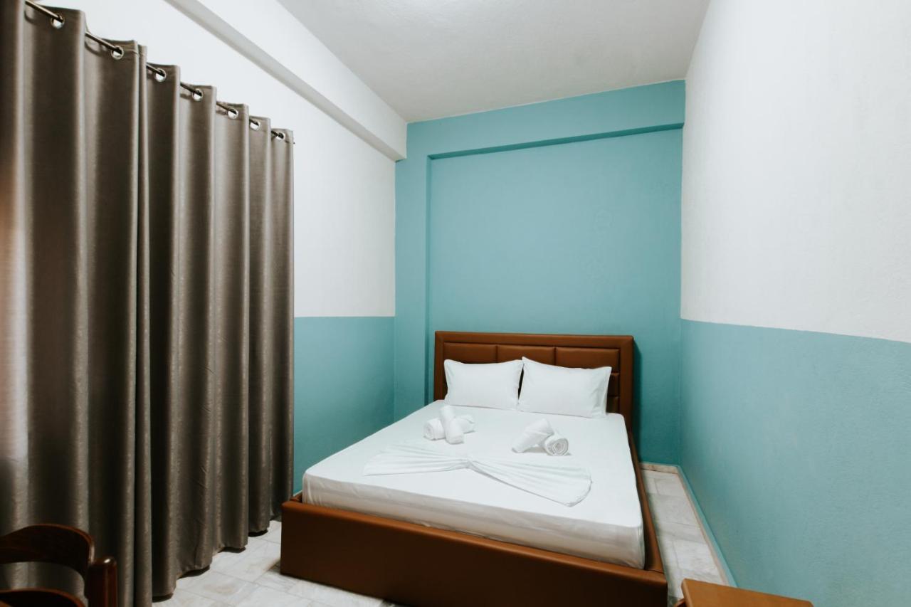 Gjirokastër Hotel Lunxheria מראה חיצוני תמונה